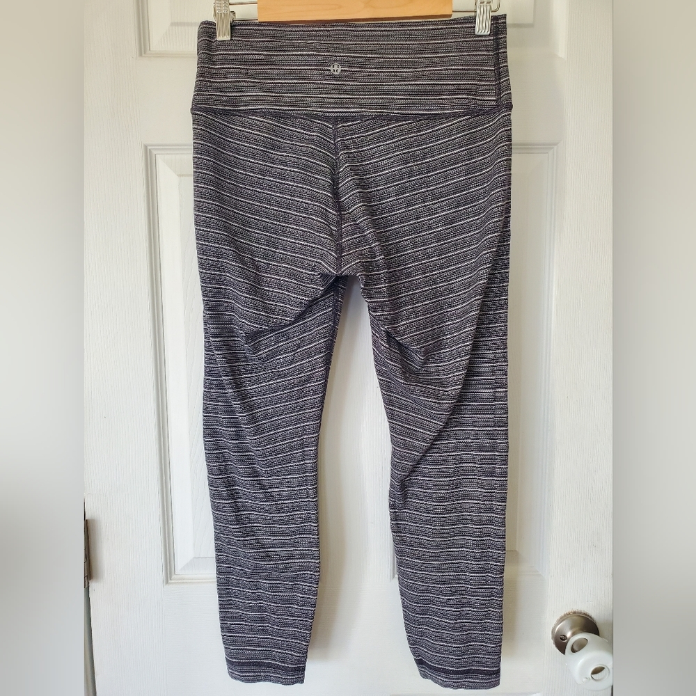 Lululemon  High Time Stripe Leggings Size:6